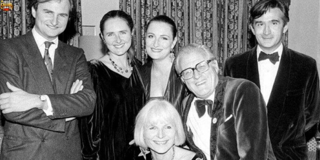 life-inside-the-legendary-huston-family